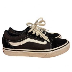 Vans Old Skool Low Top Skate Shoes Black and White Youth Size 3